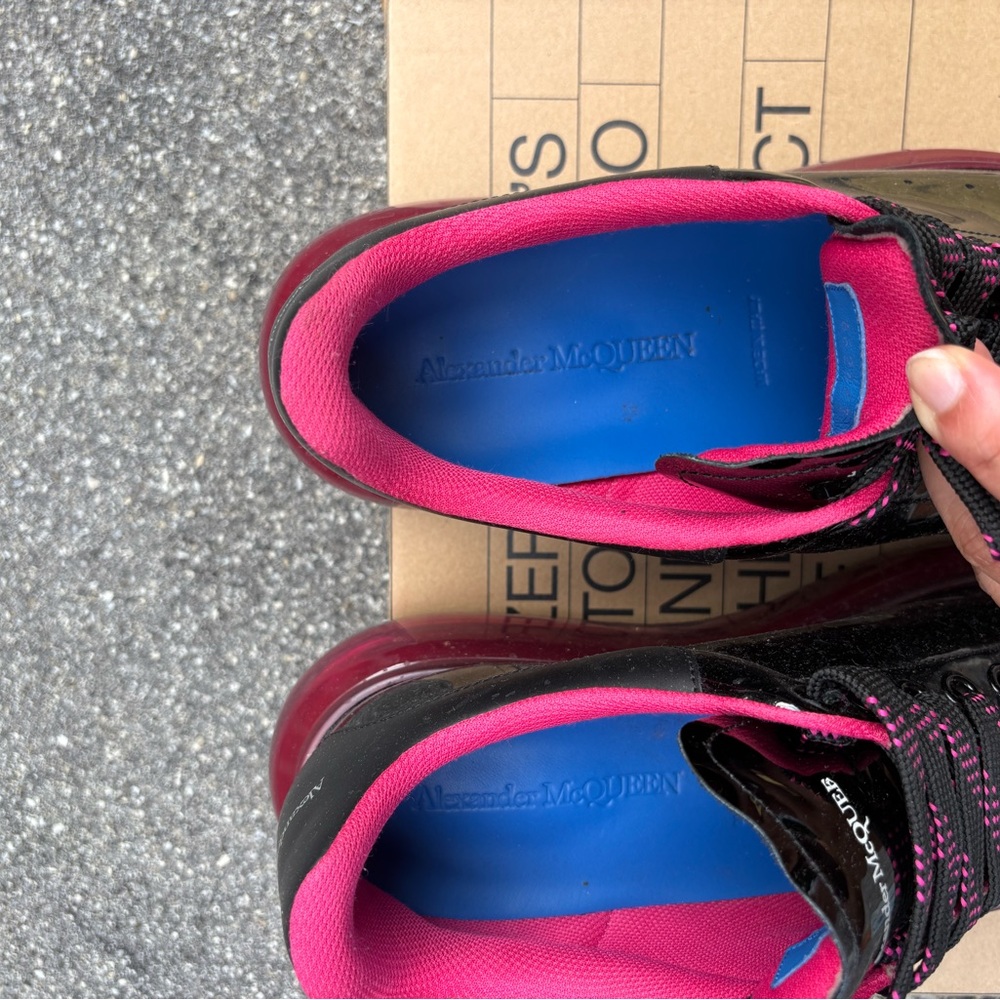 Alexander McQueen Women's Sneakers in Black and Pink